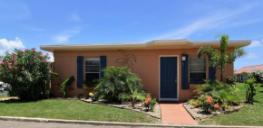 Palm Breeze Cottage